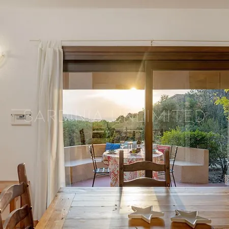 With Pool Perfect Also For Kids - Violetta Luna * Li Valcaggi