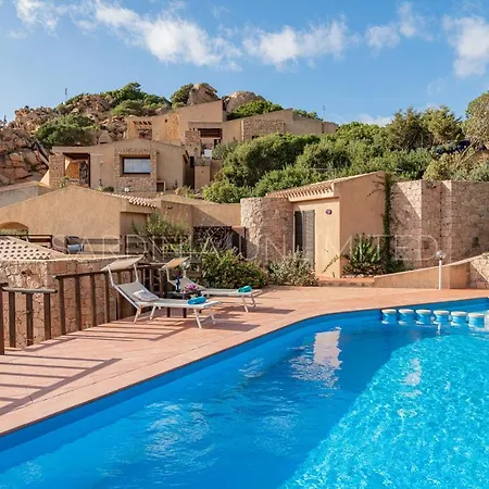 With Pool Perfect Also For Kids - Violetta Luna Villa