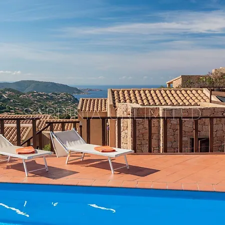 Villa With Pool Perfect Also For Kids - Violetta Luna